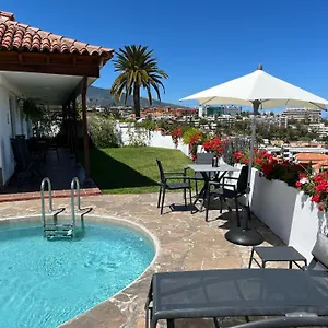 Casa Janni With Heated Private Pool Ferienhaus